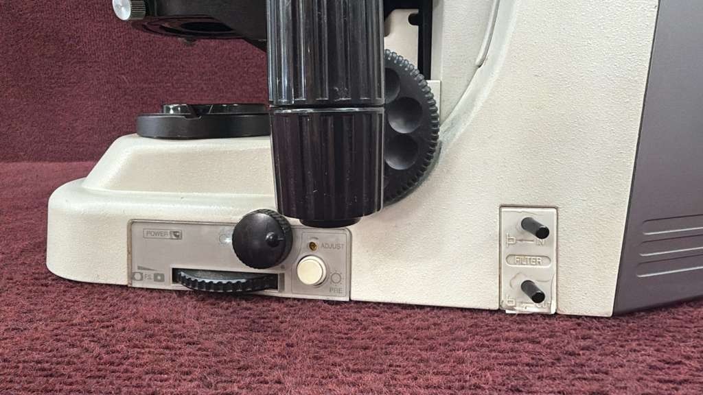Nikon eclipse 55i Microscope