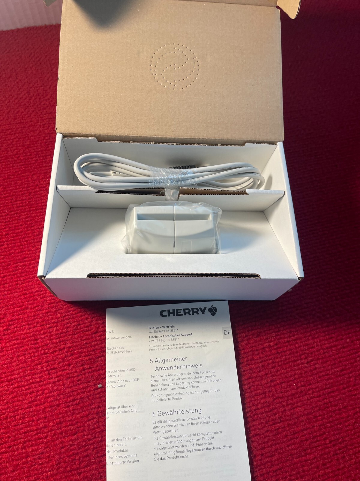 Cherry ST-1044UB Standalone USB Desktop Smart Card Reader
