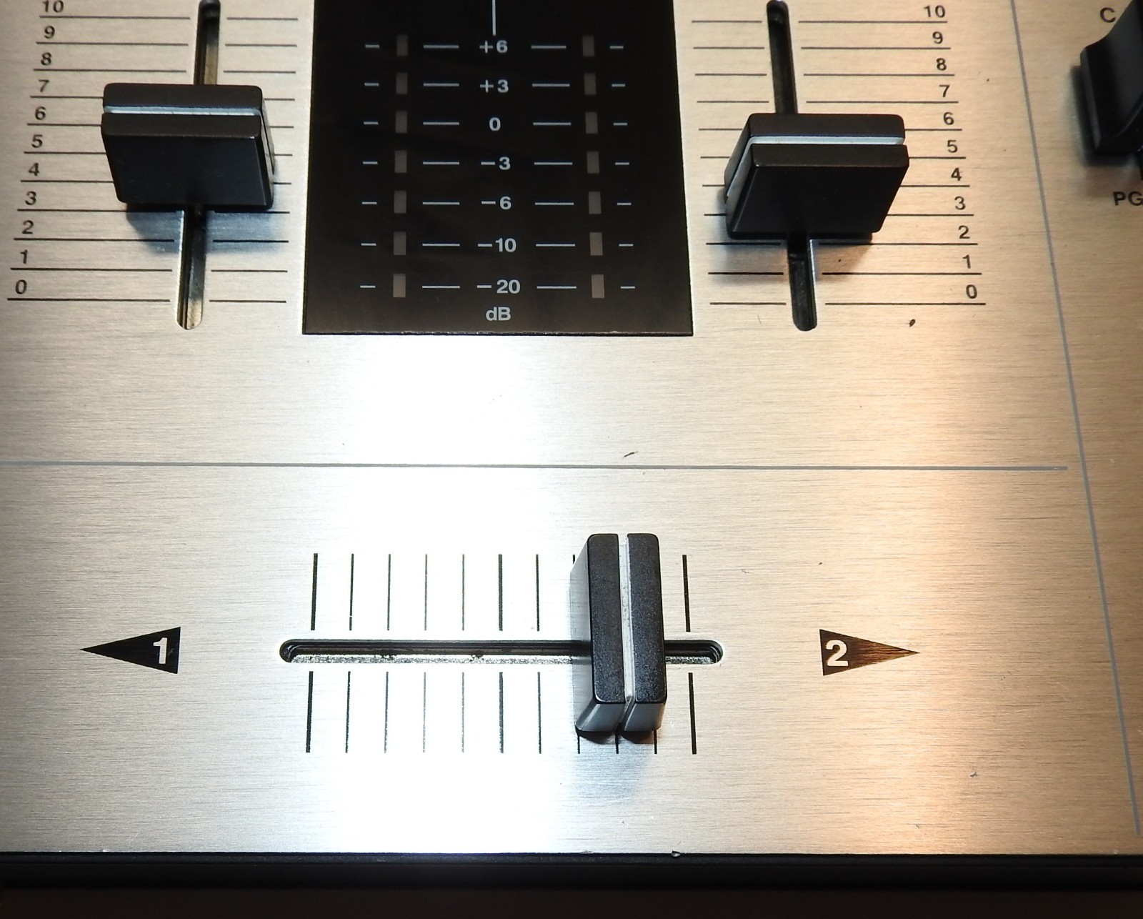 VESTAX PMC-05 III DJ MIXER (*READ AD!)