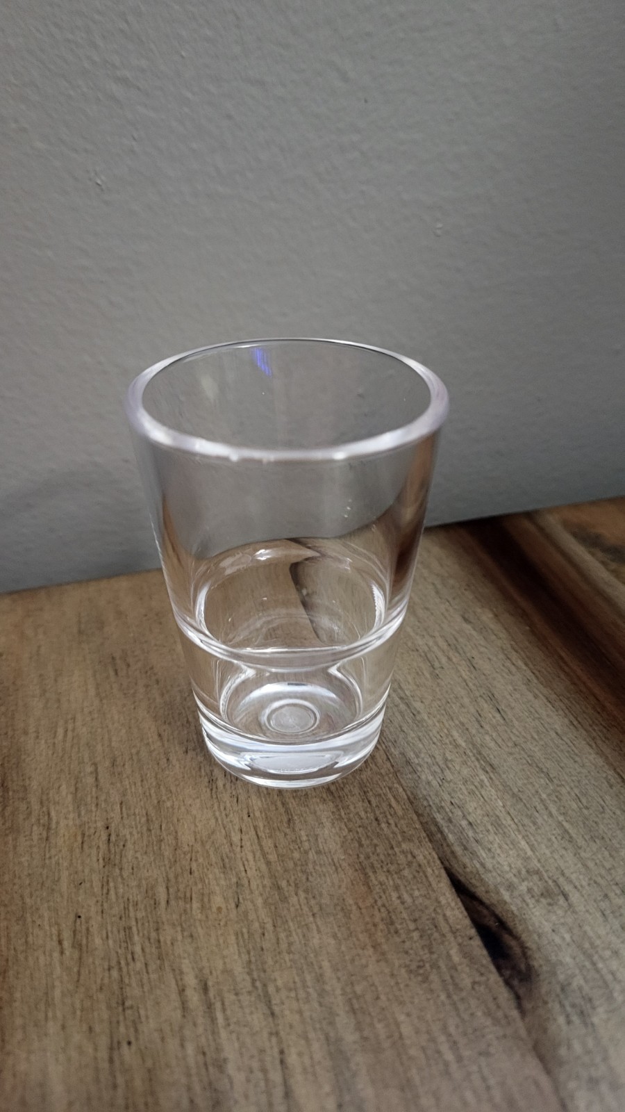 (24 Pack) Tossware Reserve 1.5 oz. Reusable Plastic Shot Glasses