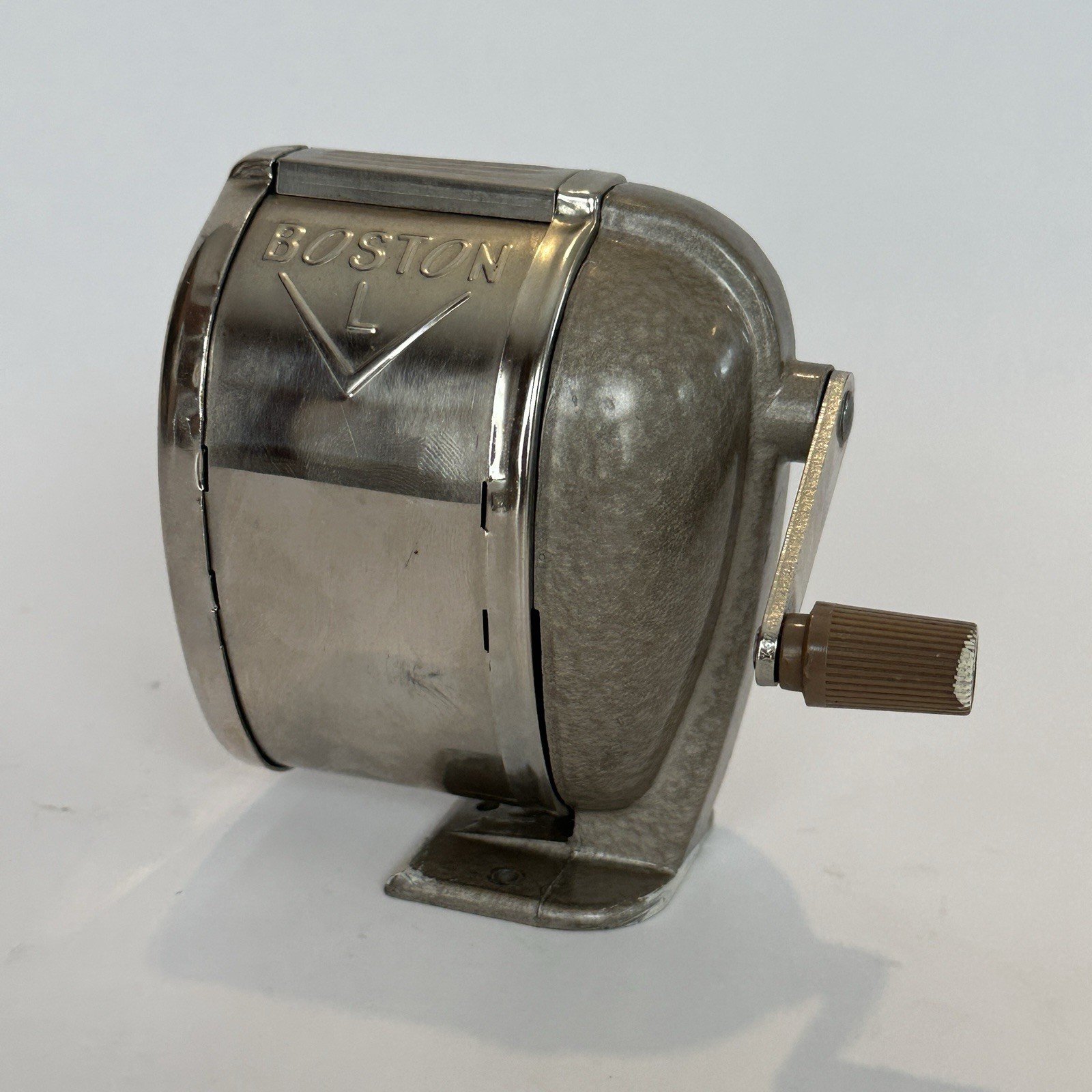 Vintage Boston L One Hole Pencil Sharpener Wall Desk Mount  HUNT Statesville USA