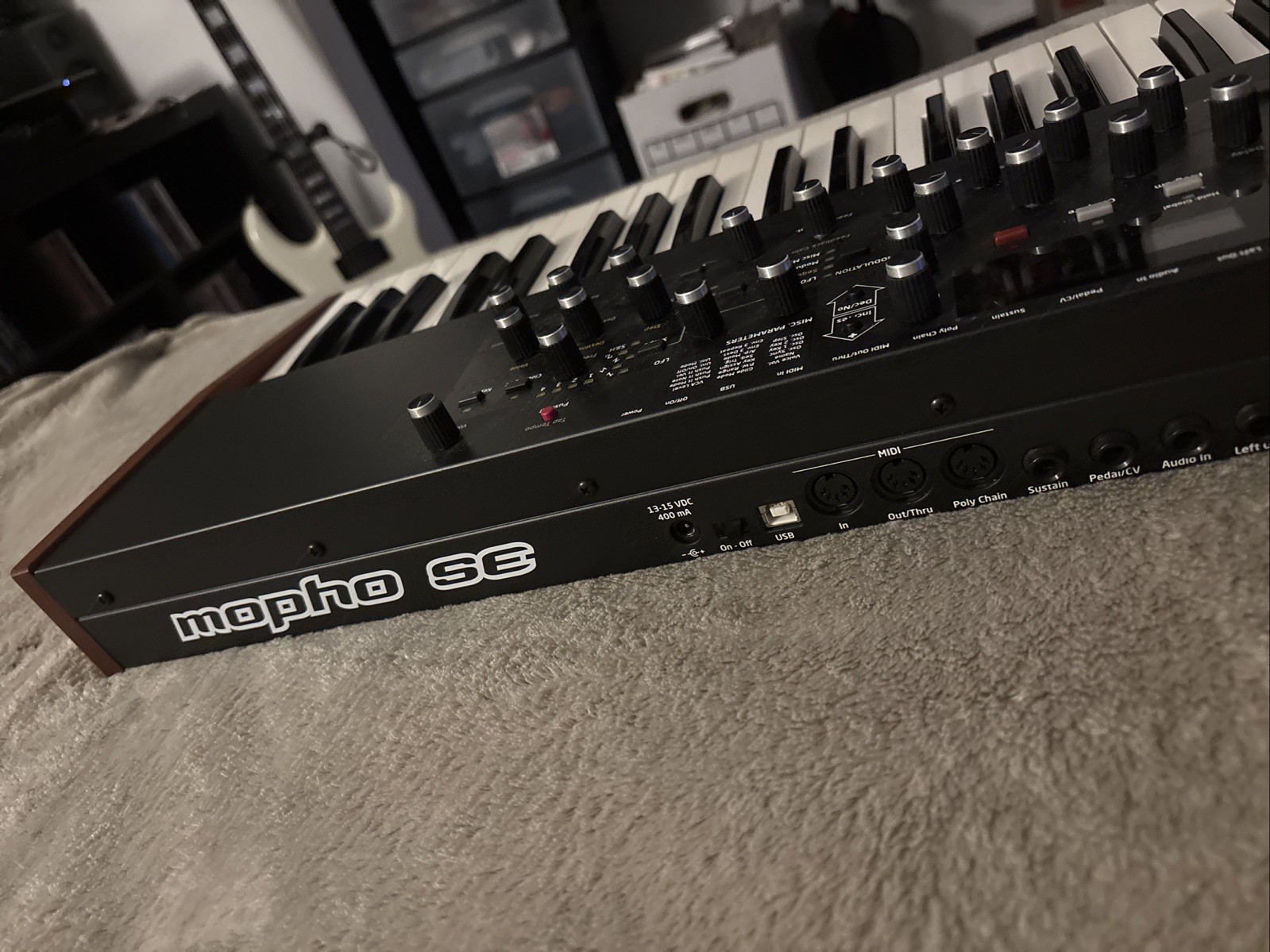 DSI Mopho SE 44 Key Mono-synth. Excellent Condition.