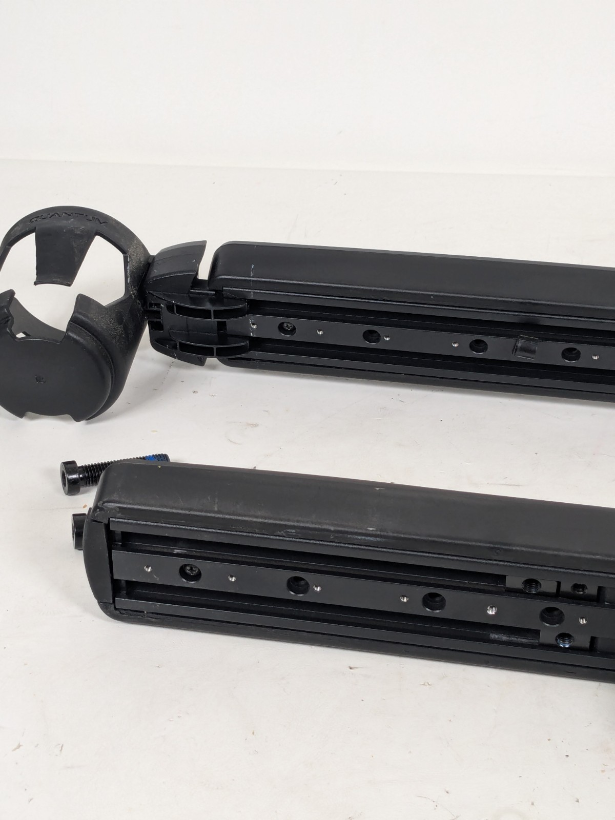 QUANTUM Edge 3 /HD/2.0/Stretto/4Front Armrest Arm Pad