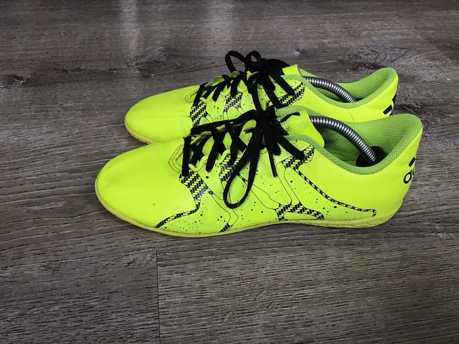 ADIDAS Mens Size 6 X 15.4 IN B32938 Yellow Black Indoor Soccer Shoes Cleats