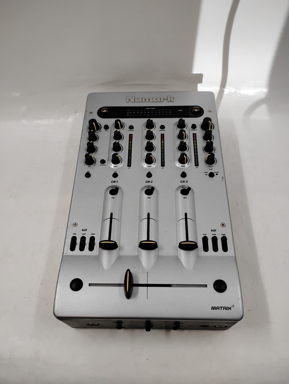 Numark Matrix 3 Preamp Mixer [AS-IS] EB-20195