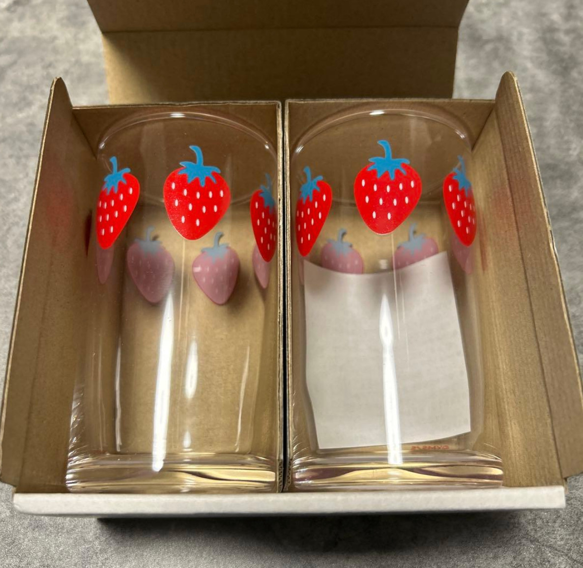 Ai Yazawa Exhibition ALL TIME BEST NANA Strawberry Pair glass Shueisha NEW