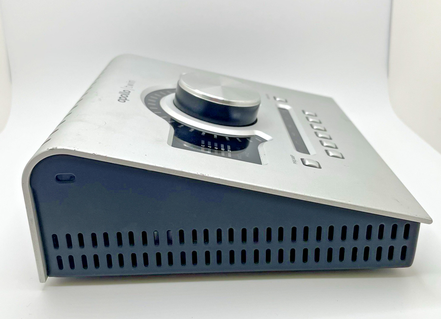 Universal Audio Apollo Twin UAD SOLO CORE Thunderbolt USB Interface *USED* #E4