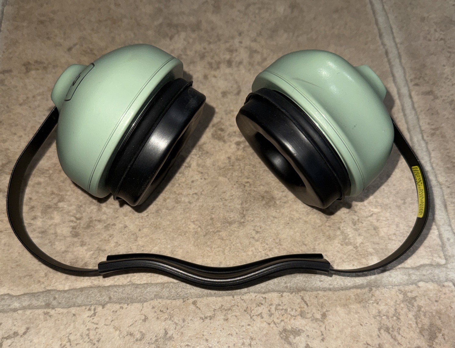 David Clark Company 805V Behind the Head Protective Headgear 16069G-13 Vintage