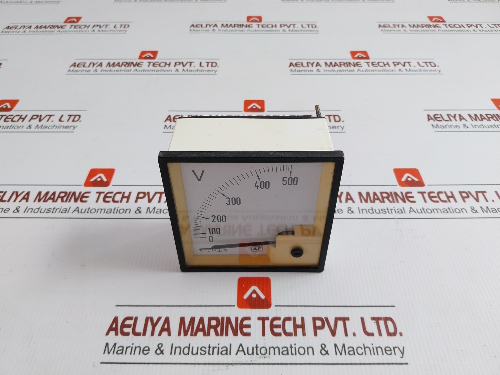 AE 0-500V Analog Voltmeter