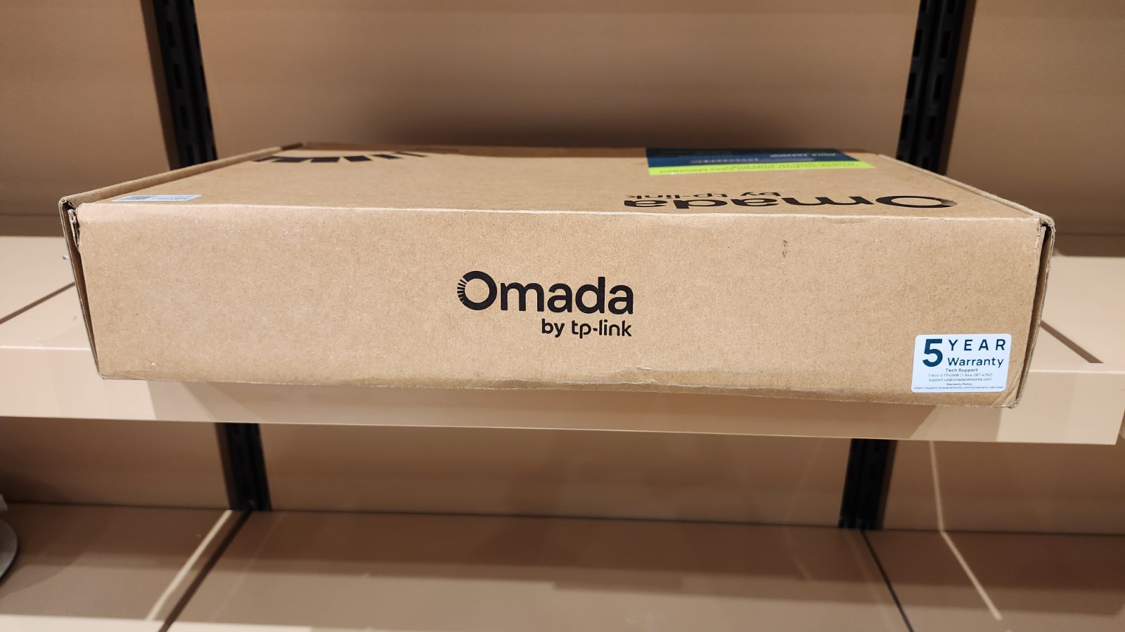 TP-Link ES220GP | Omada 20-Port Gigabit Easy Managed Desktop Switch | 16* PoE+