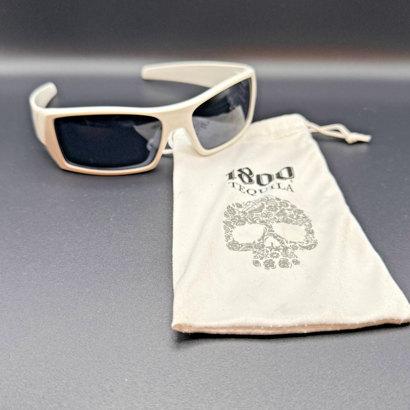 1800 Tequila Alcohol Promotional White Sunglasses w/ Pouch *NEW*