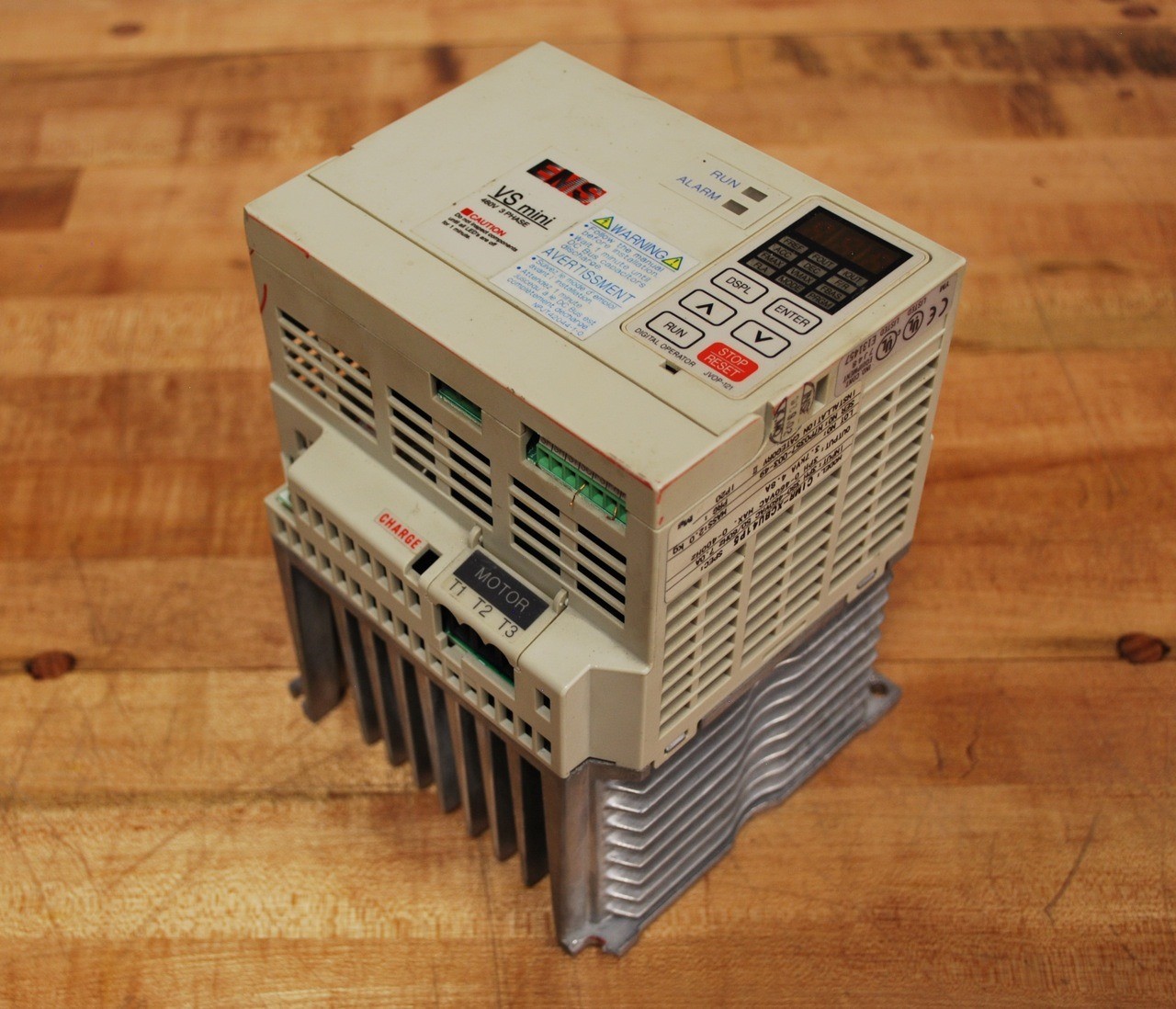 EMS CIMR-XCBU41P5 Variable Speed Mini Drive 460v, CIMRXCBU41P5 - USED