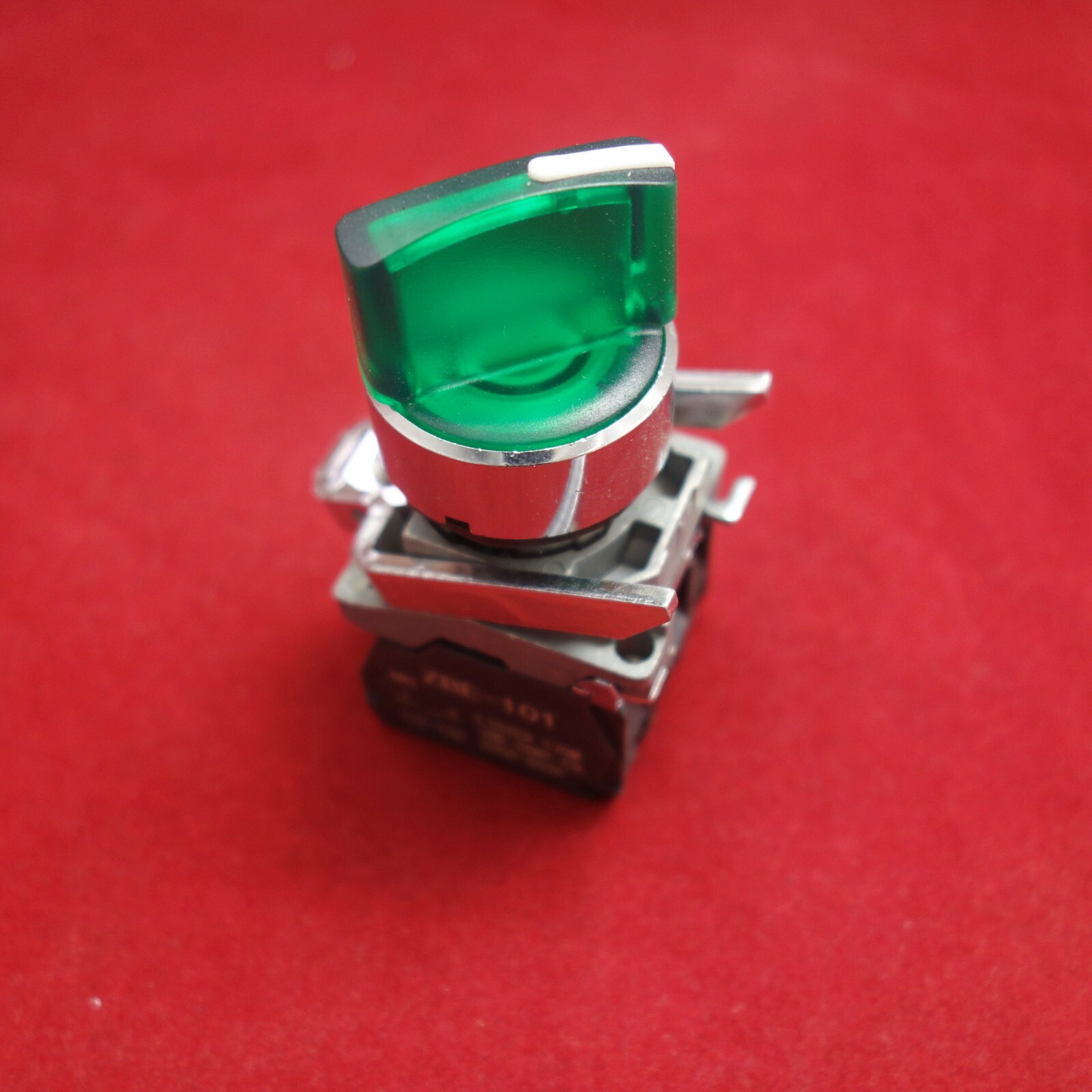 22mm ILlUMINATED Selector switch 3 Position Fits Green XB4BK153B5 24V Momentary