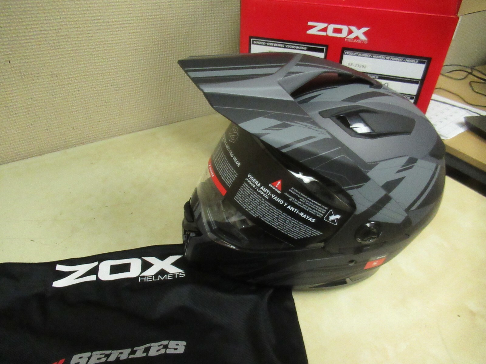 ZOX  Z-DS10 DUAL SPORT HELMET -  MOTORCYCLE SCOOTER SLED - SMALL MATT DRK SILVER