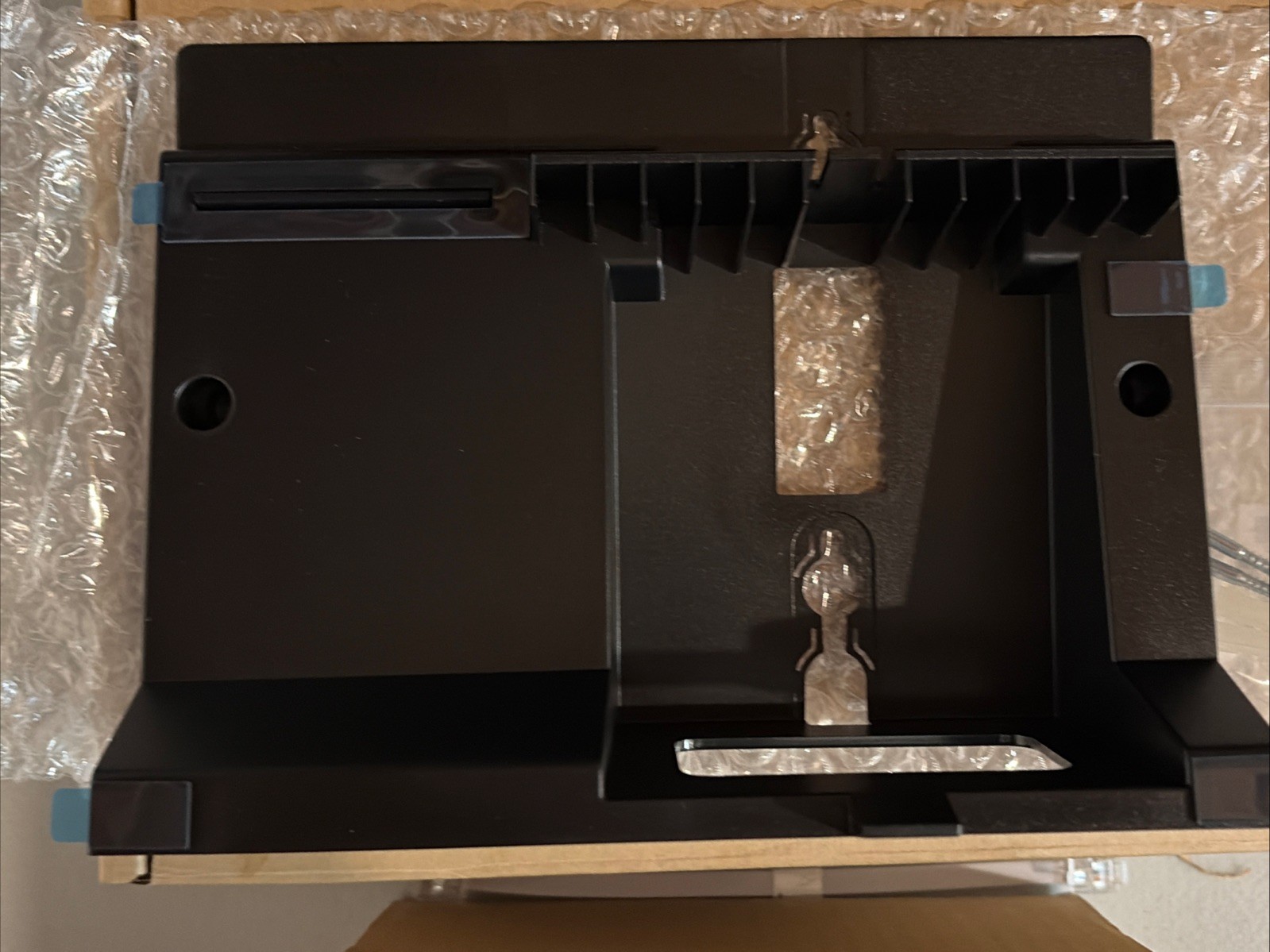 HP Poly 89D25AA Mounting Bracket for IP Phone - 1