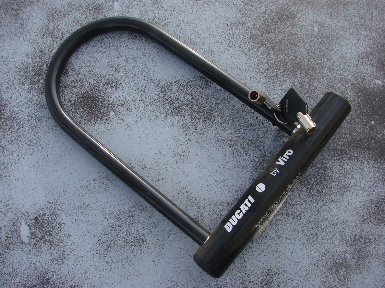 DUCAT by VIRO Bike U Lock Anti Theft Shackle Hardened Steel New 2 KEYS
