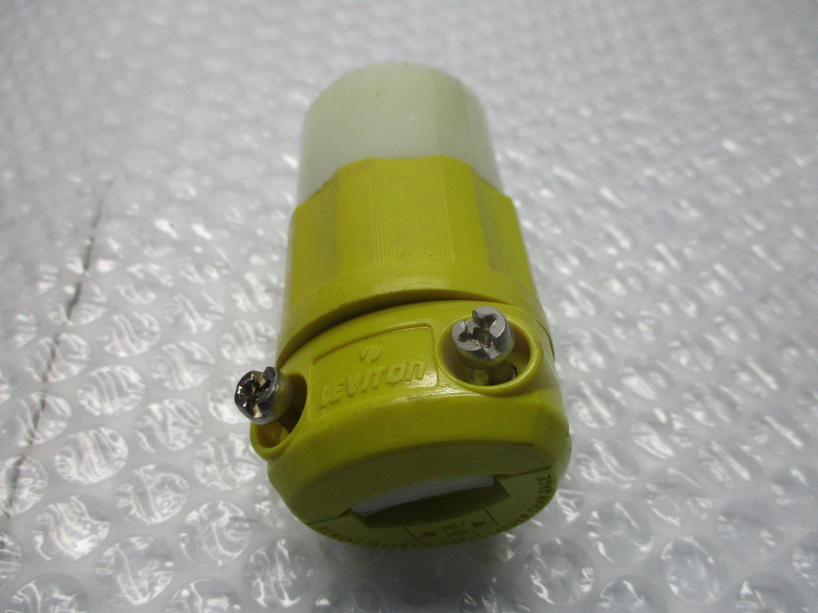 LEVITON NEMA 5-15 GRDG CONNECTOR PLUG NSNP