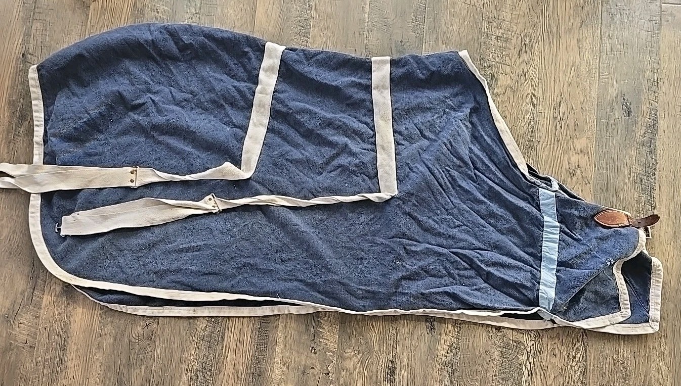 Stable Sheet 62