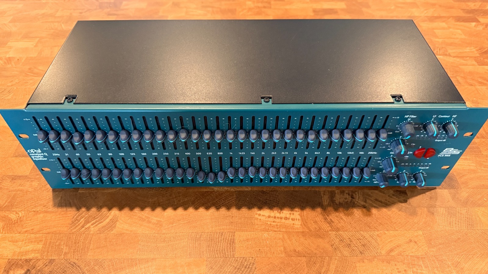 BSS FCS-966 Opal Dual-Channel 30-Band Graphic Equalizer  (LIKE N3W CONDITION)