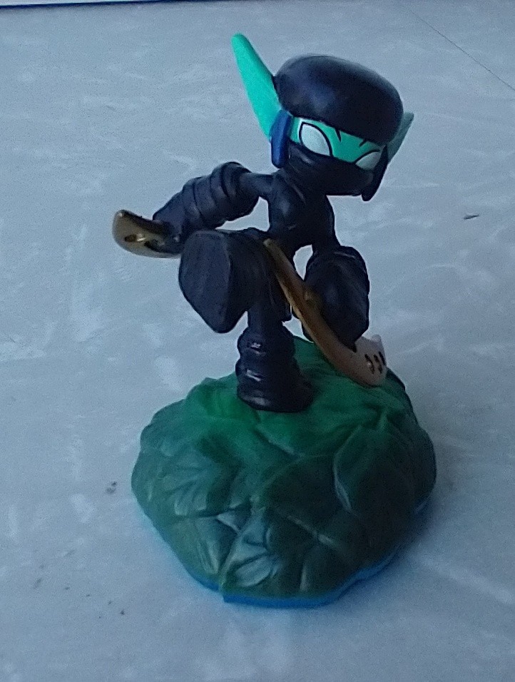 Skylanders Character  Skylander Ninja Stealth Elf    Loose
