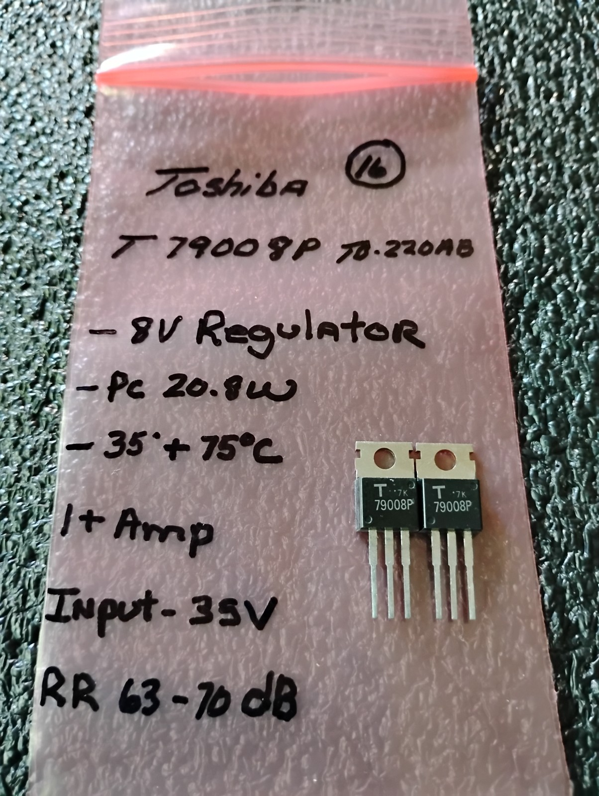 Toshiba TA79008P -8 V 1 Amp Voltage Regulator Qty-2
