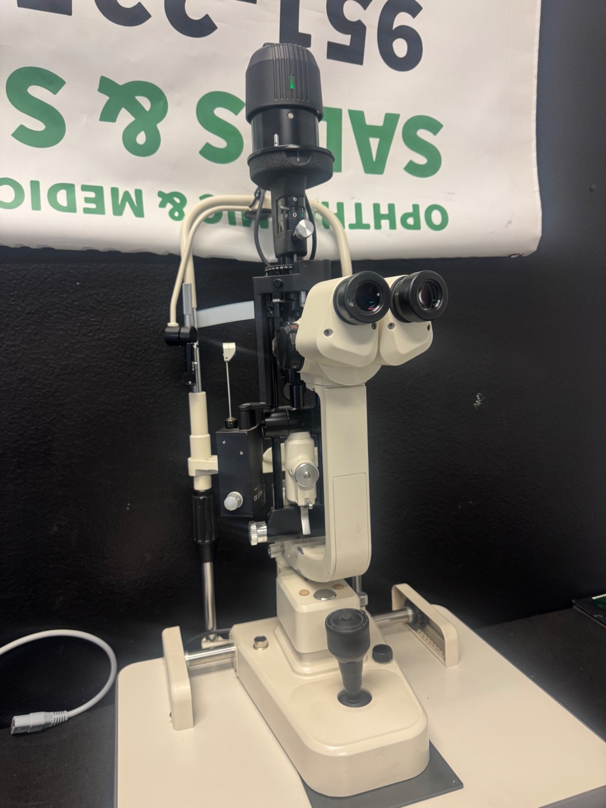 Topcon SL-7E Slit Lamp-Good Condition!