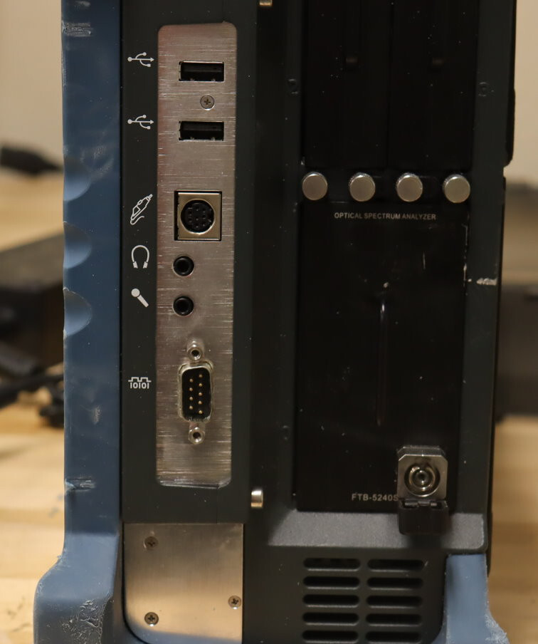 Exfo FTB-5240S-P Optical Spectrum Analyzer w/FTB-500 Benchtop Mainframe GOOD