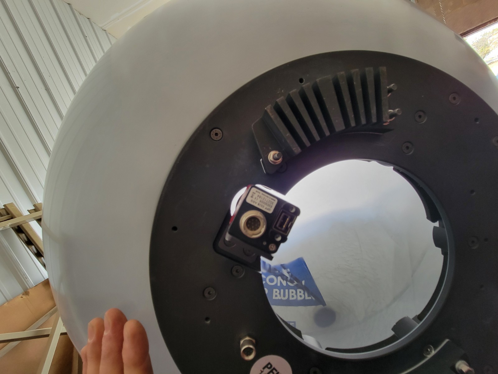 Pufferfish interactive Display sphere works with Barco F35 (NOT INCLUDED)