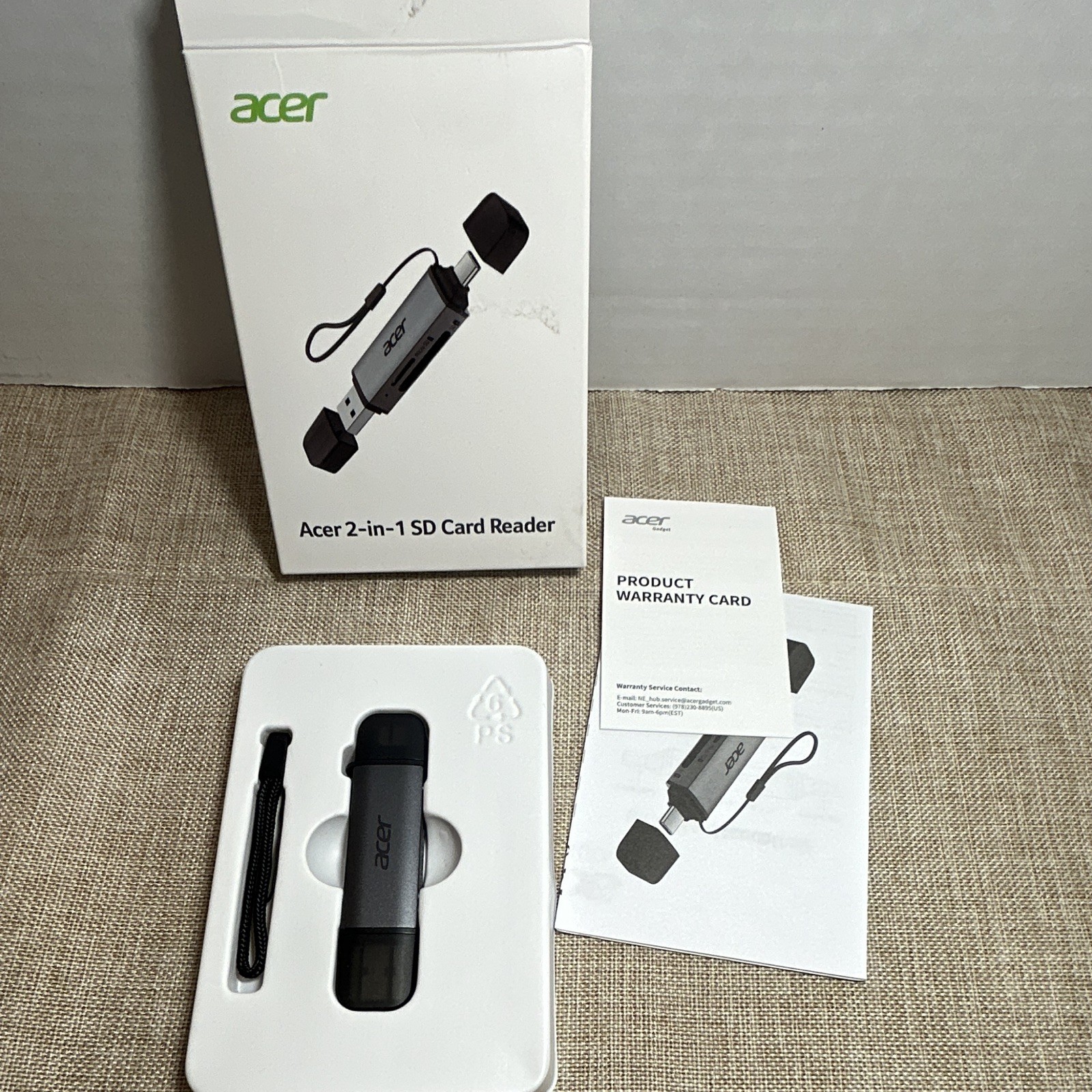 Acer 2-in-1 USB-A/USB-C Card Reader for SD & MicroSD, Gray ODK4E0