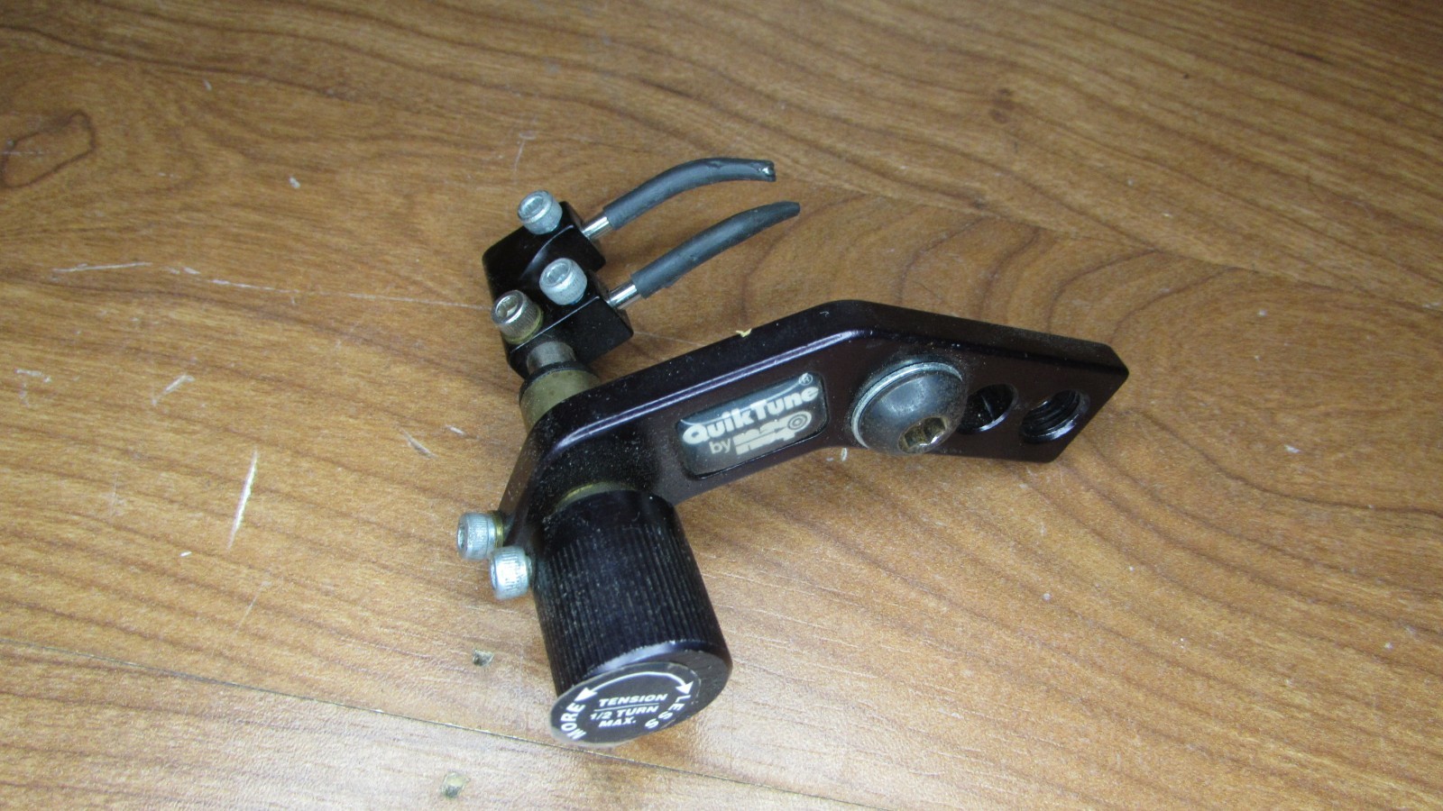 New Archery Products Quick Tune Arrow Rest By NAP For Compound Bow Archery Drop