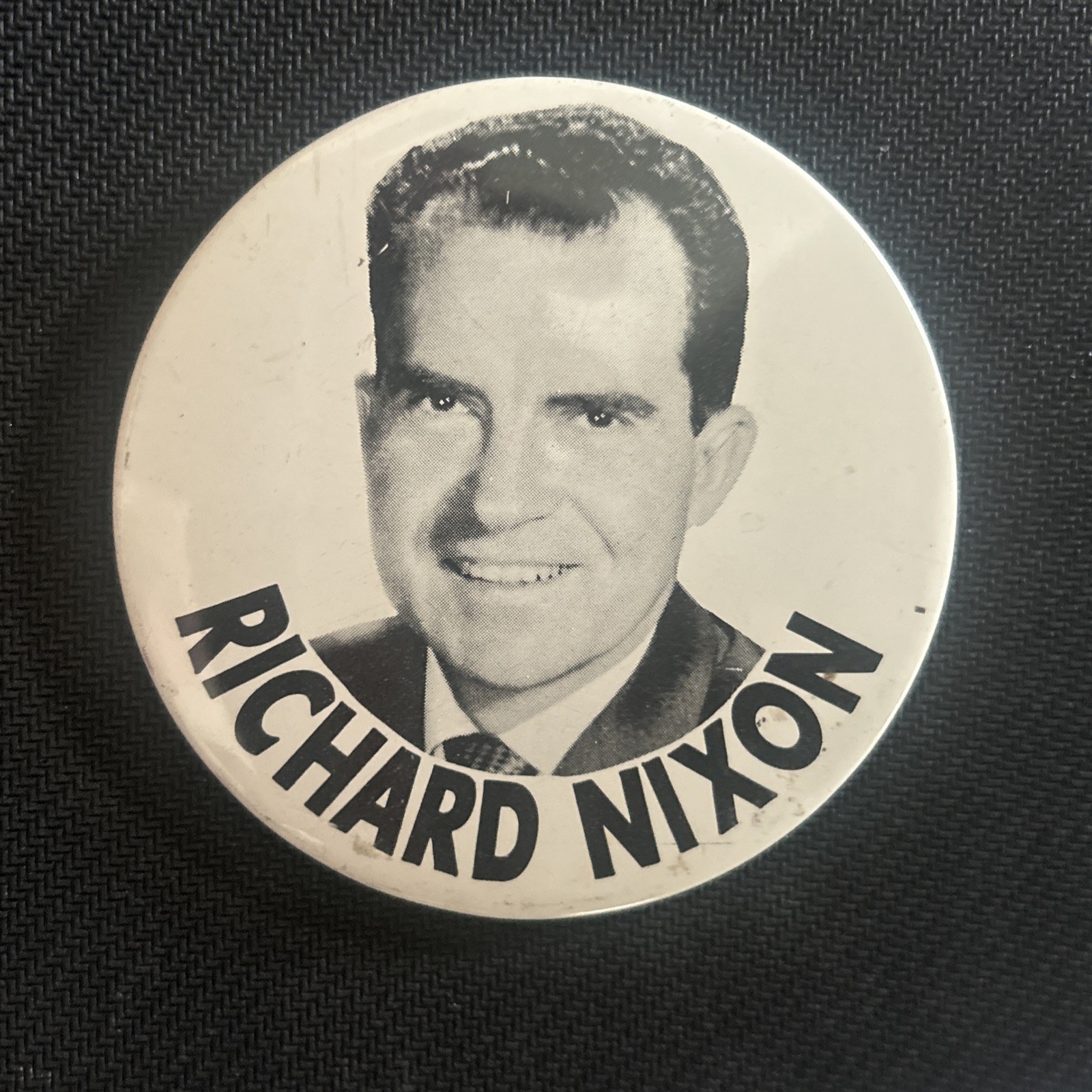 RICHARD NIXON  3” pinback button pin