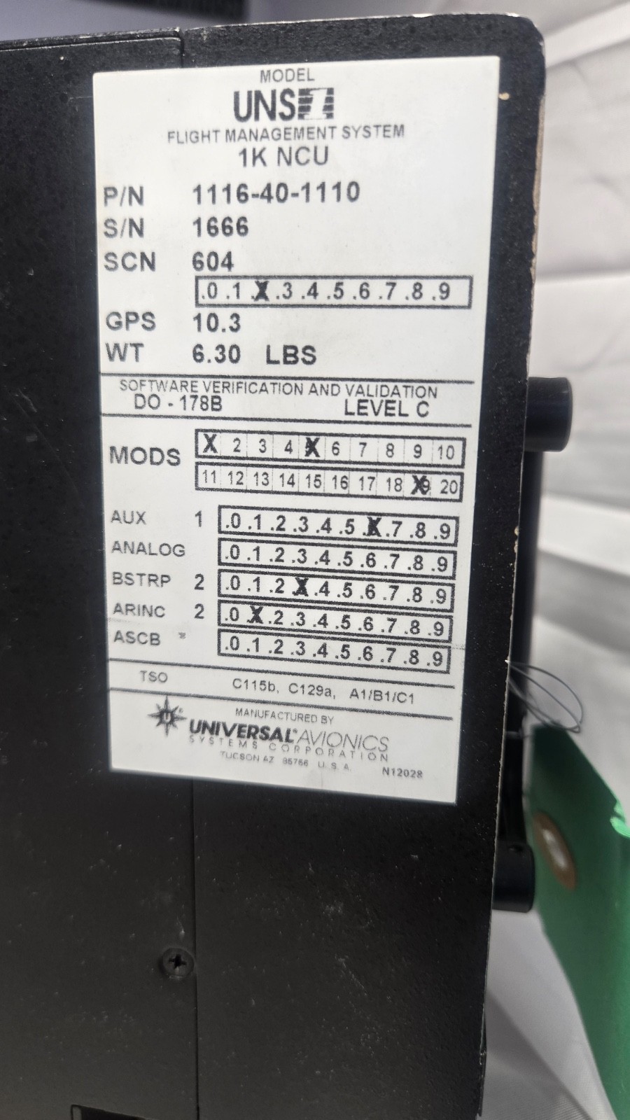 Flight Management System (1116-40-1110) S/N 1666