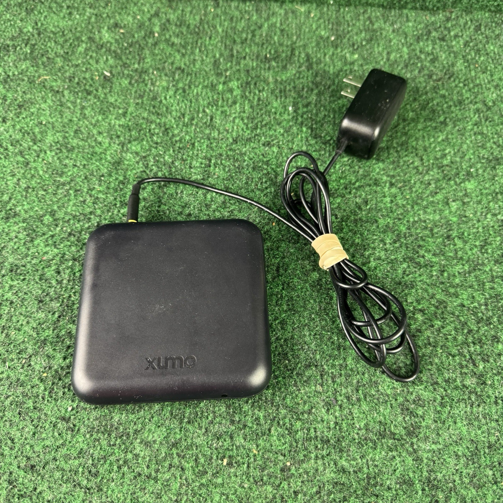 Xumo Stream Box 4K Streaming Device Version SCXI11BEI Device Only