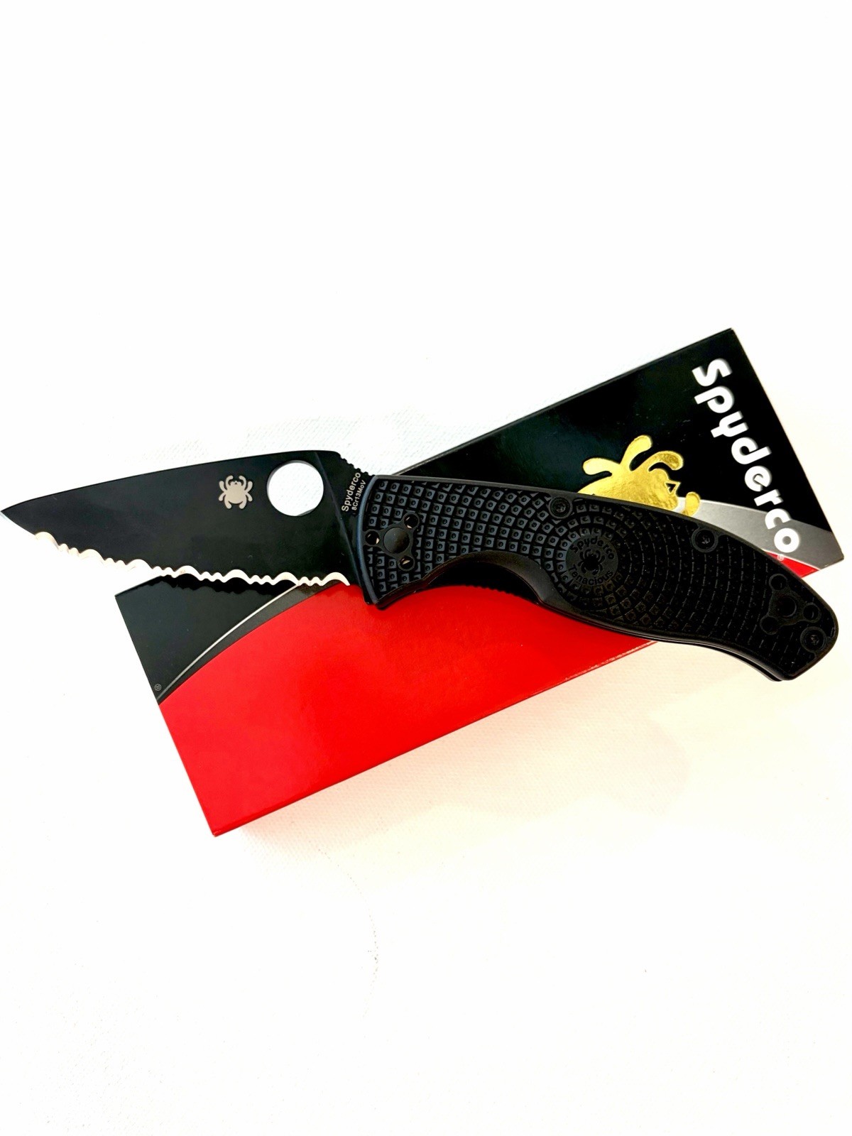 Spyderco Tenacious C122SBBK Black Serrated Folding Knife FRN Handle NIB