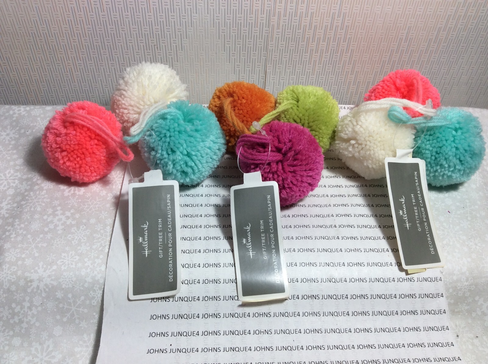HALLMARK GIFT/TREE TRIM New w/tag LOT OF 3 SMALL Yarn POM POMS 1.5 inch round