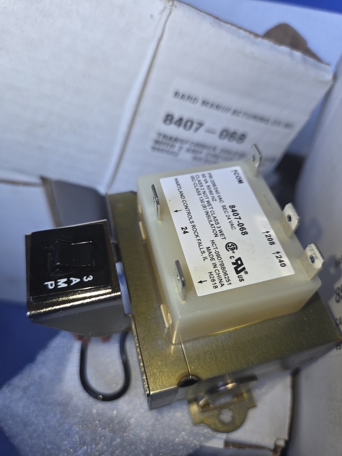 BARD 8407-068 Transformer 208/240 - 24v 50va NEW Hartland Controls