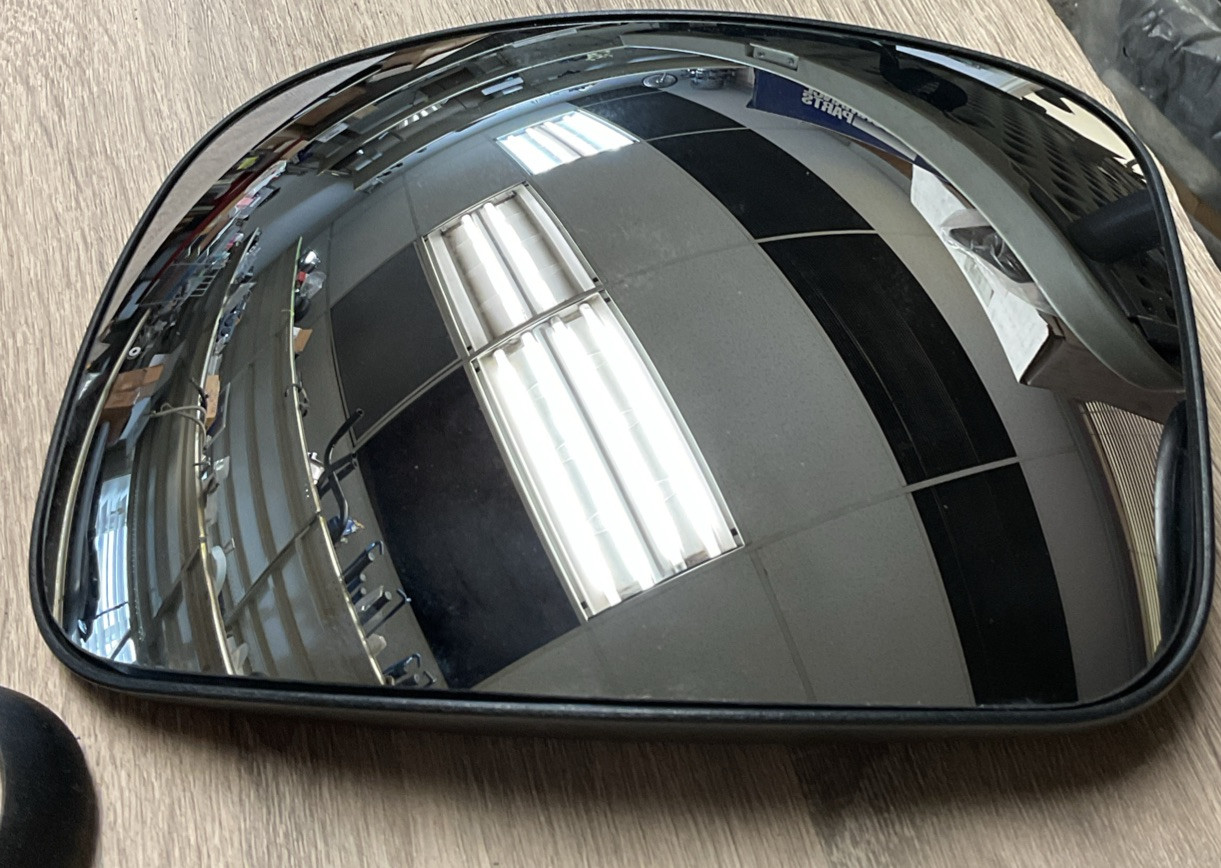 Cascadia Right Hand Hood Mirror TL28730