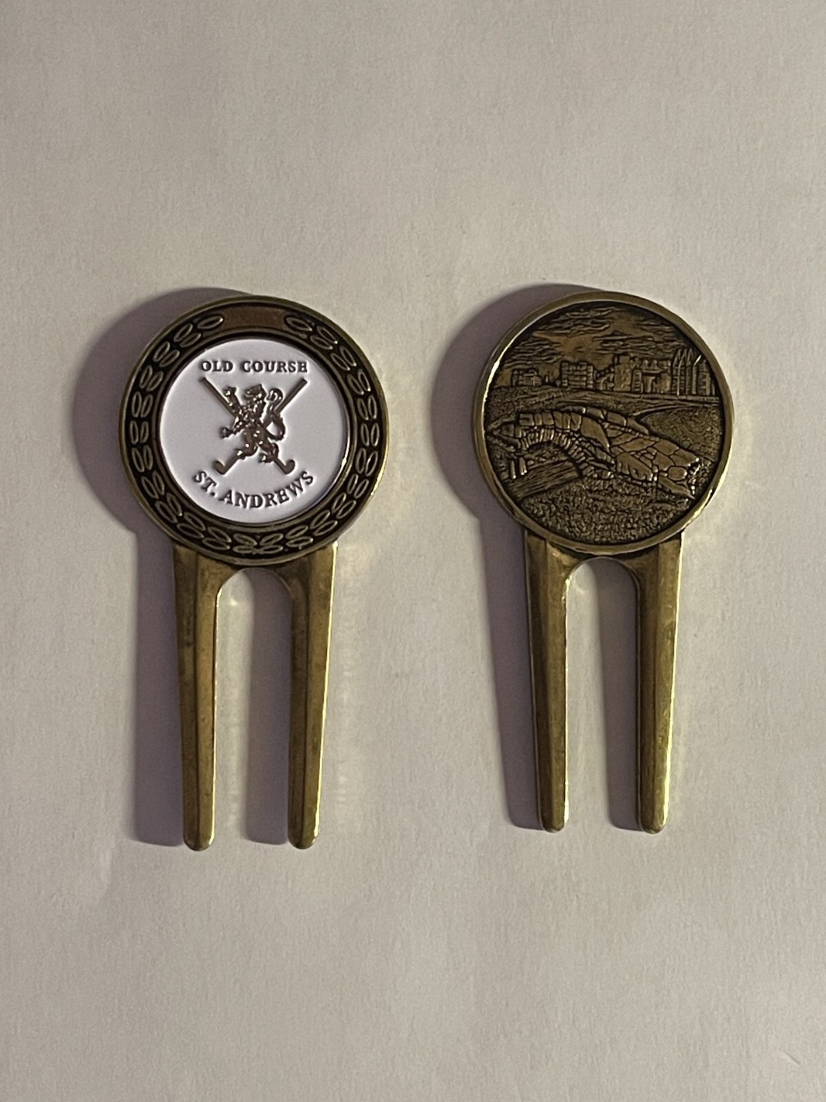 St. Andrews Old Course Etched Divot Tool & 1" Coin Golf Marker - Fife, Scotland