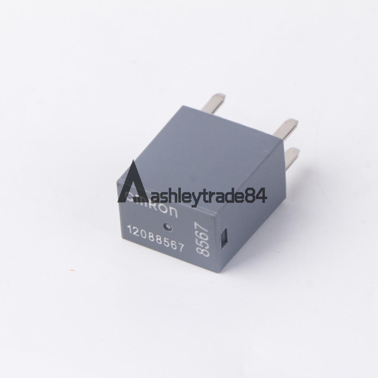 ONE NEW OMRON 12088567 RELAY 4PIN