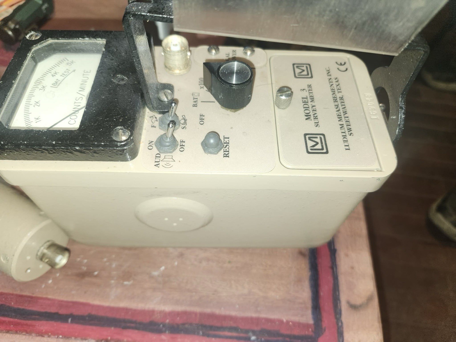 Ludlum Model 3 Survey Meter with 43-2, 44-21, 44-7, 44-1 Detectors