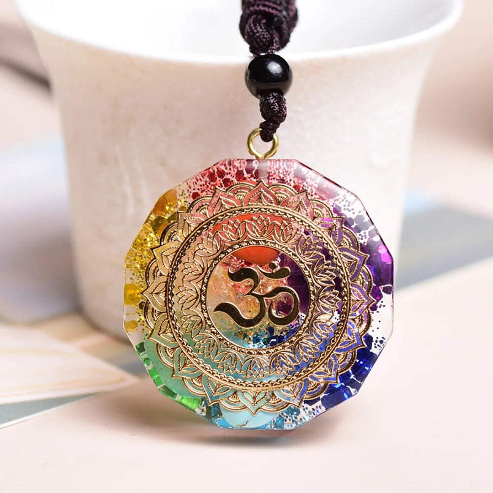 Seven Chakra Orgonite Energy Om Symbol Natural Crystal Pendant for Healing