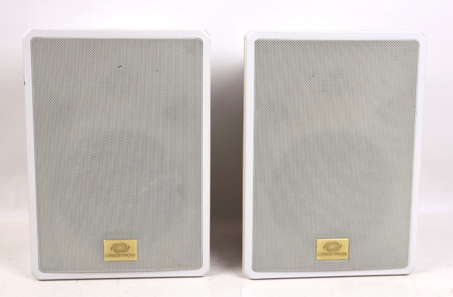 Crestron AIR-SR6-W-T 2-Way Surface-Mount All Weather Speakers (White) u742