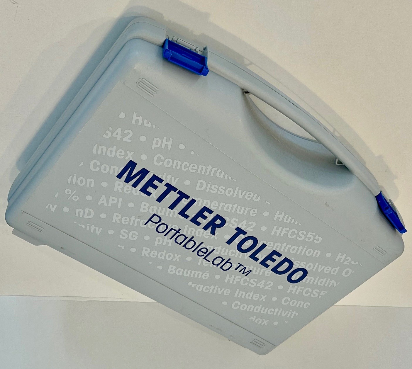 Mettler Toledo™ PortableLab Carrying Case for Handheld Refractometer w Foam