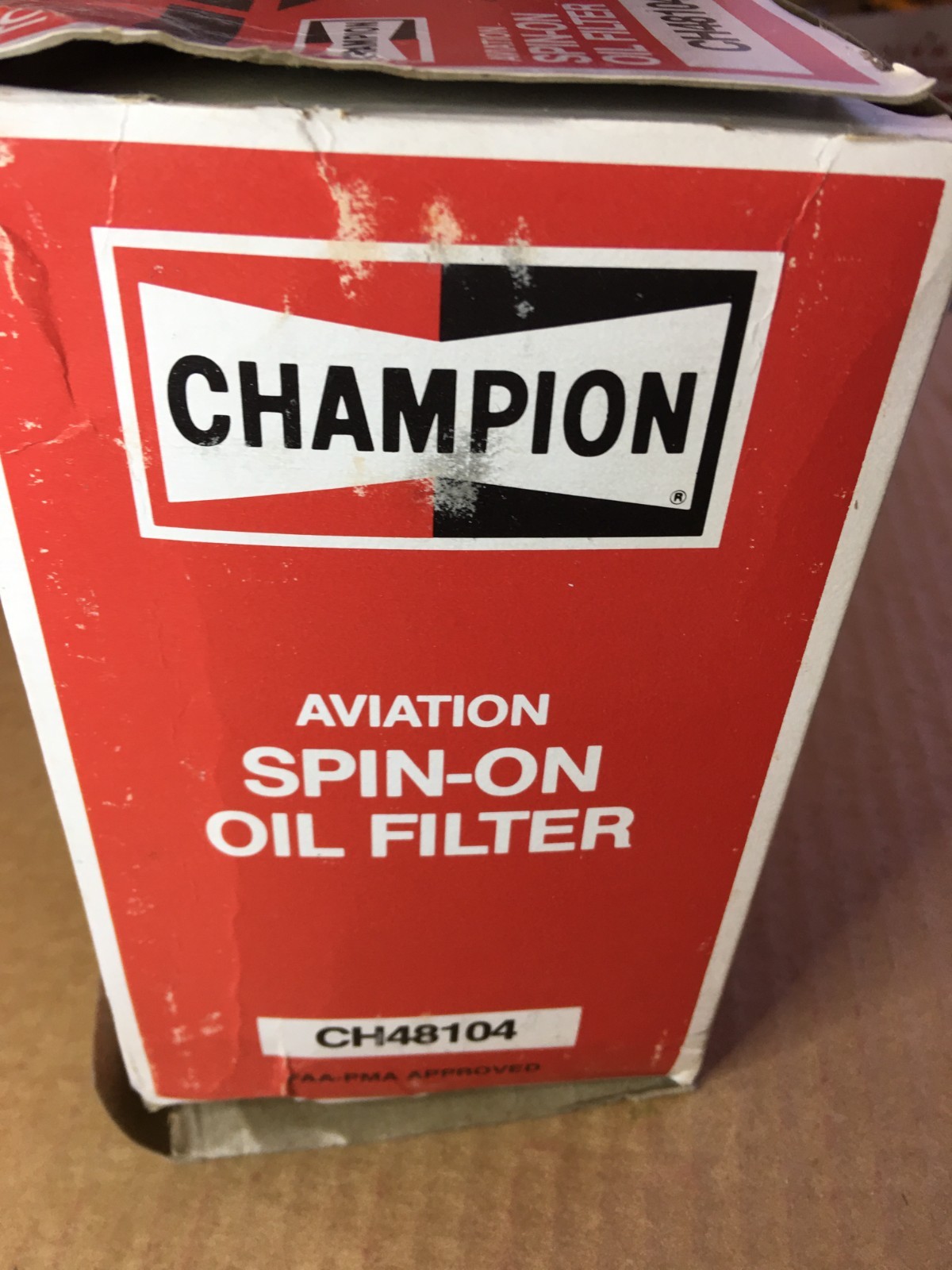 Aircraft Champion Spin-On Oil Filer CH48104