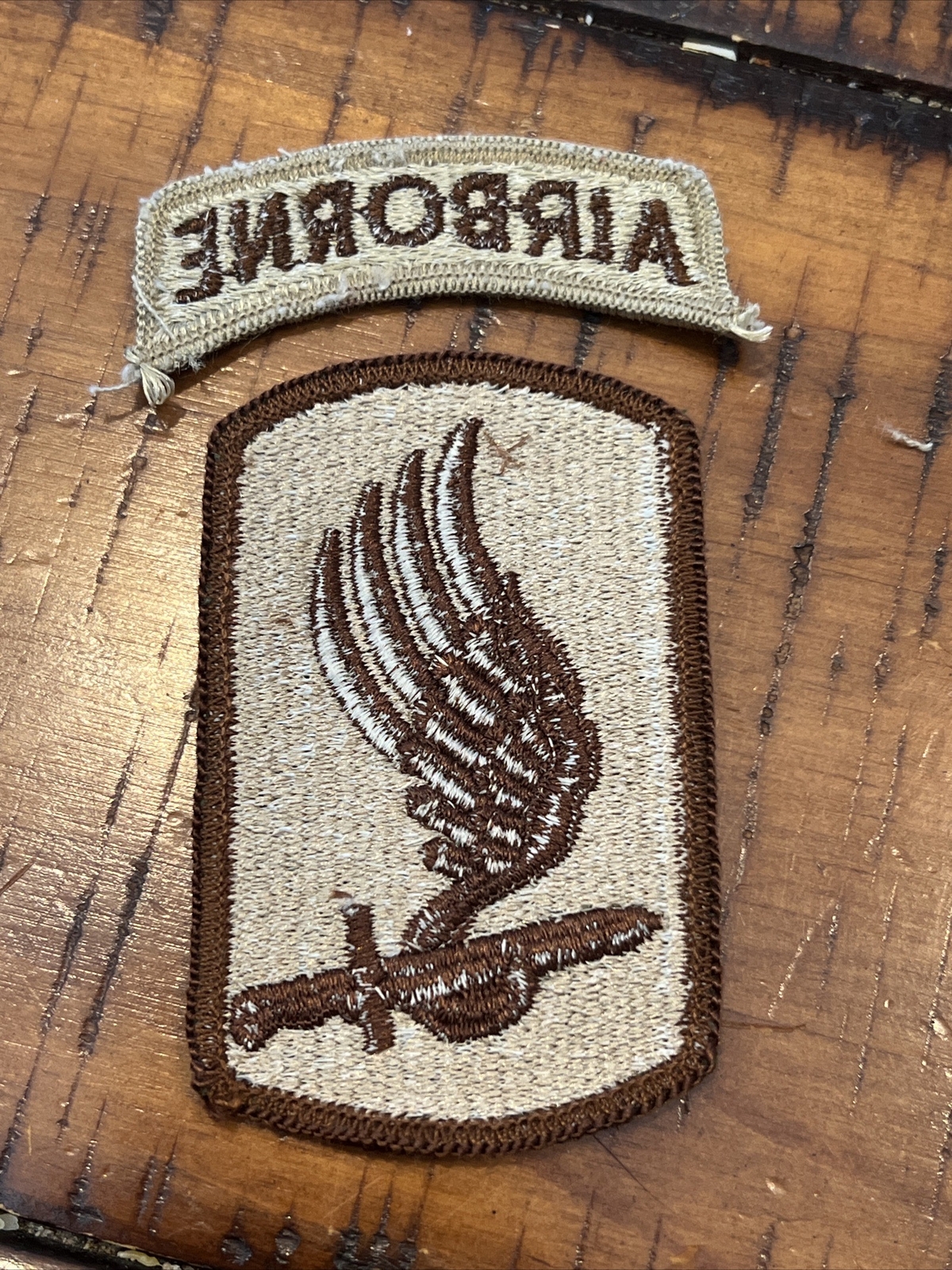 Army Patch: 173rd Airborne Brigade - tan, merrowed edge