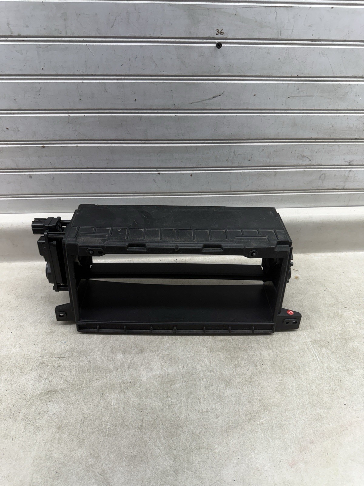 2024-2026 Hyundai Santa Fe Front Right Upper Air Active Shutter 86990R6000