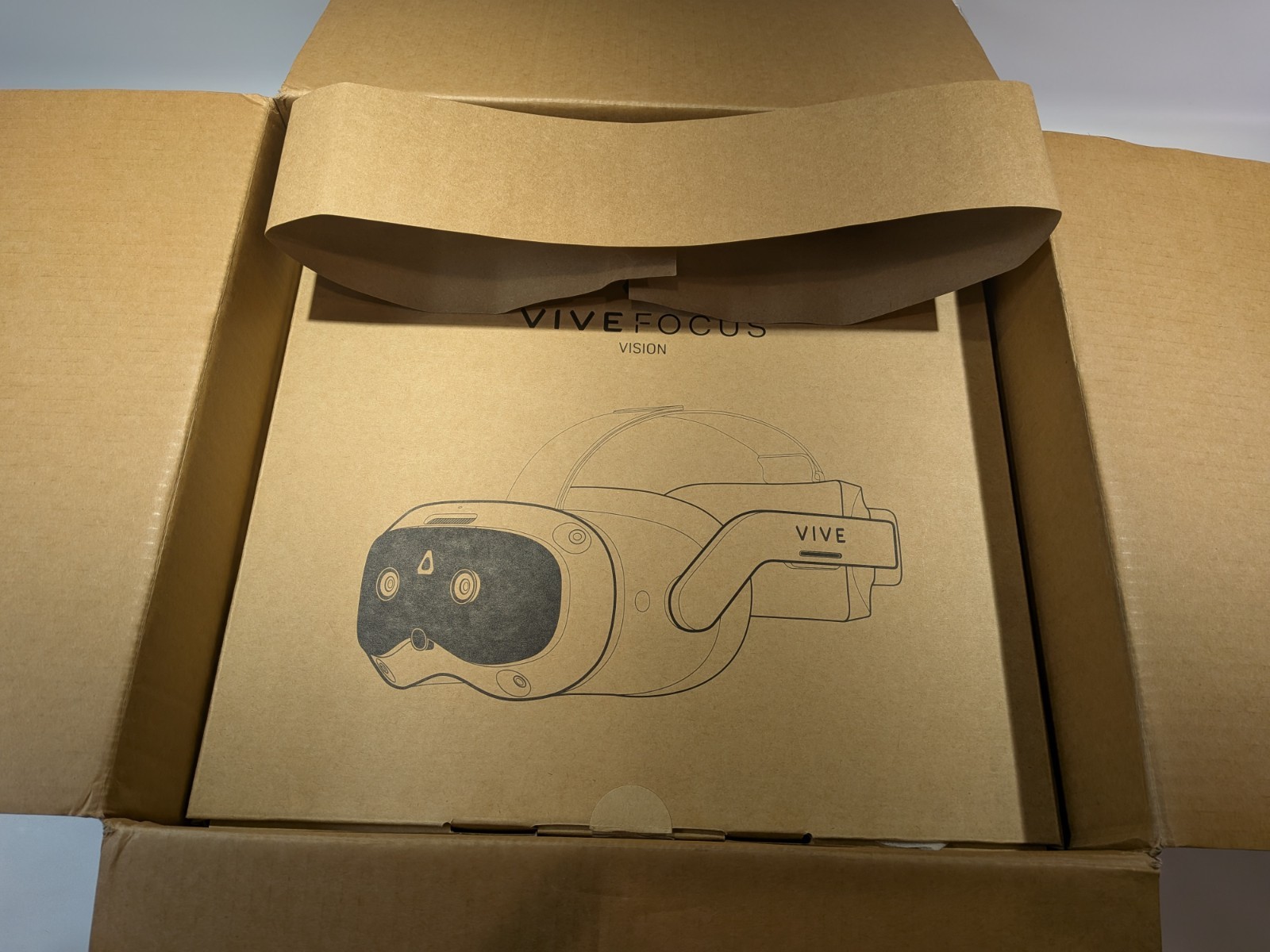 HTC Vive Focus Vision Mixed Reality PC VR Headset with Motion Controllers