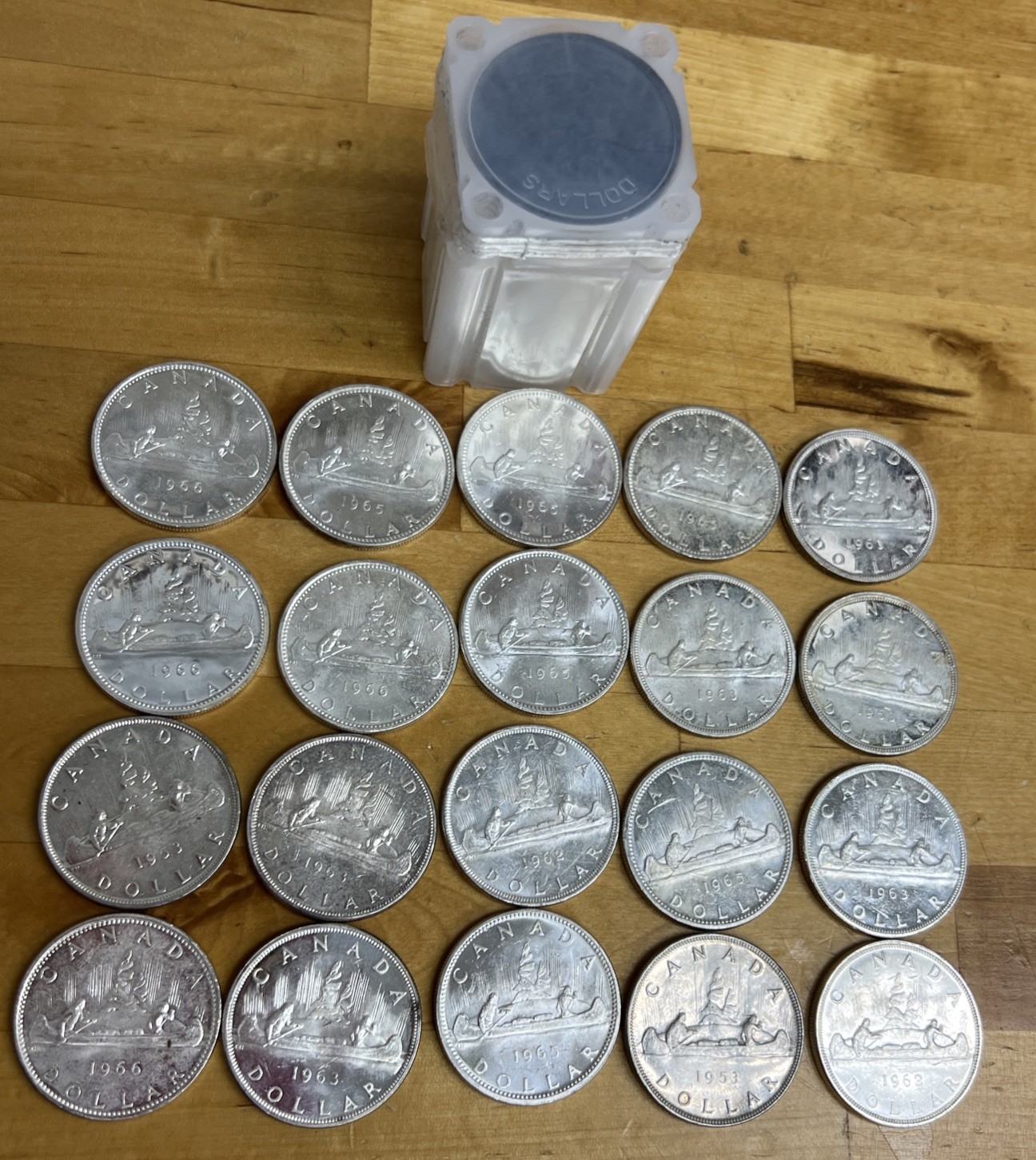1952-1966Canada 80% Silver Dollar Roll of 20 Coins Mixed Date Roll
