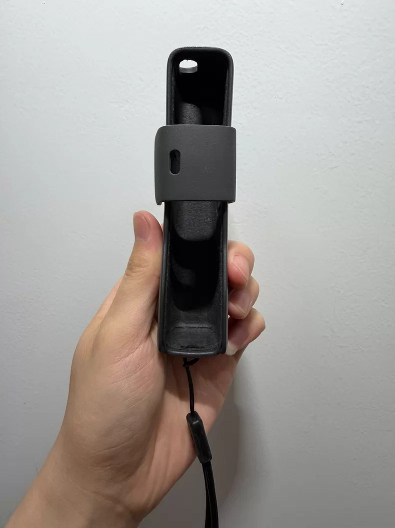 DJI Osmo Pocket 1 Handheld 3-Axis Gimbal Stabilizer First Generation - 95%NEW