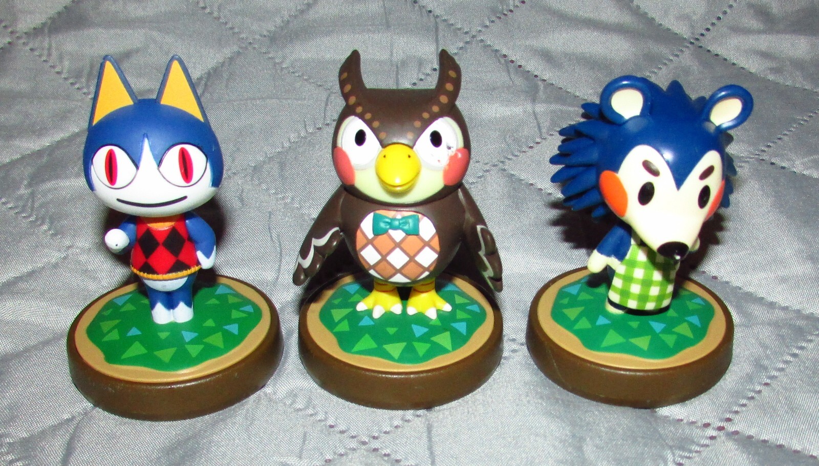 Lot of 3 Animal Crossing Amiibo's (Mabel, Blathers & Rover) Nintendo